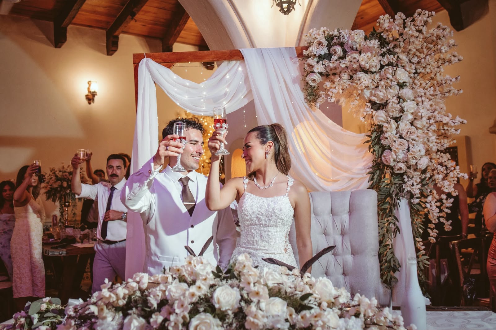 El brindis de los novios