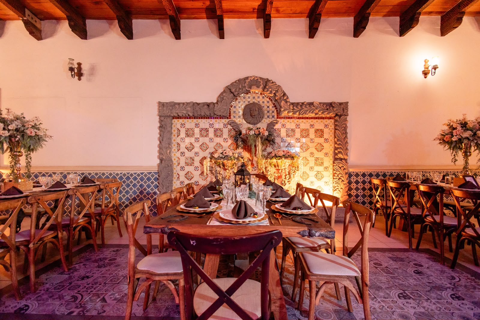 Mesas con decoración